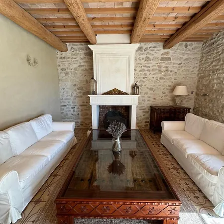 Holiday home Mas De Saint Pierre